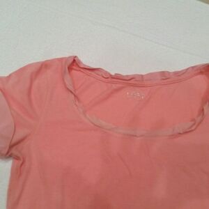 $5 Sale! LOFT coral short sleeve top